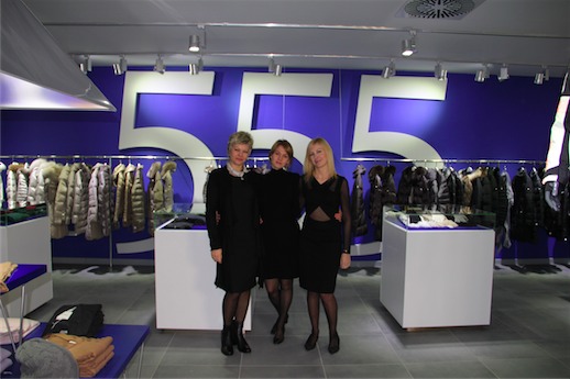 555 магазин брендовой одежды в Римини